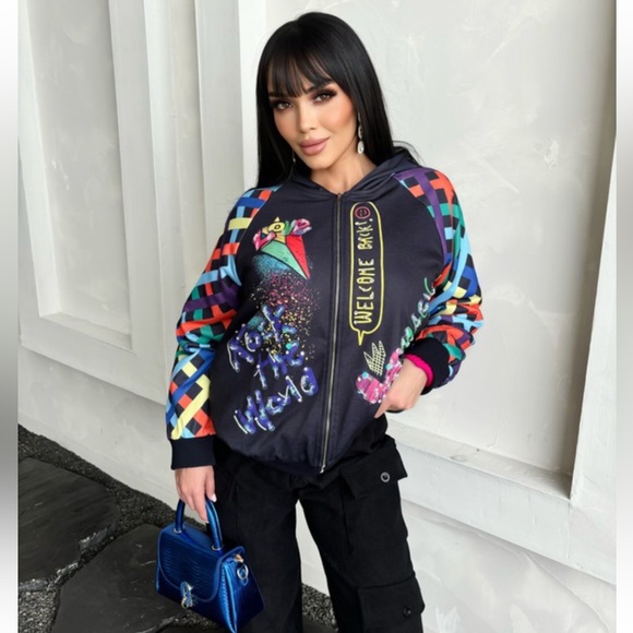 Black Multi-Patterned light weight sweater - Picture 1 of 4